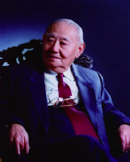 娄师白（1918年6月2日—2010年12月13日